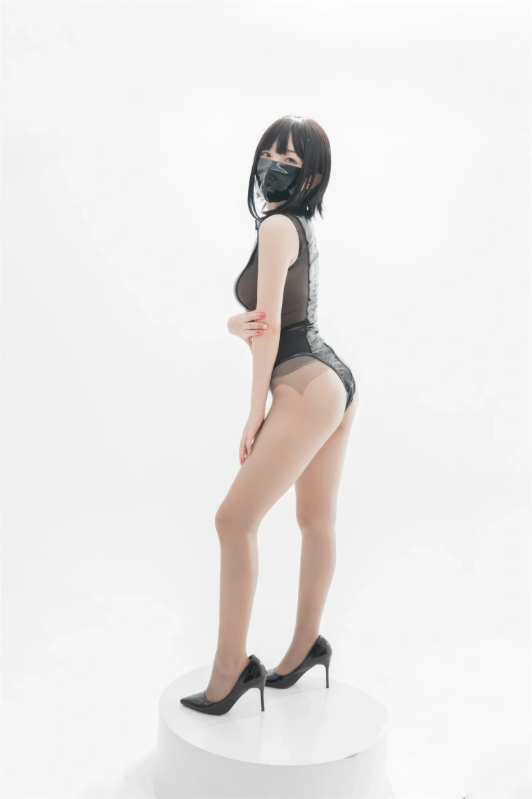 花铃《灰丝皮衣》主题写真：73张全套美图
