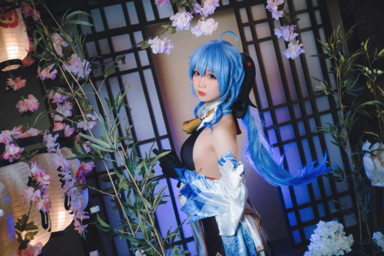 焖焖碳《原神 甘雨》主题写真：23张全套美图