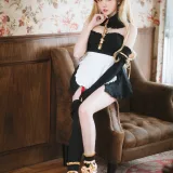 瓜希酱《艾蕾女仆》主题写真：23张全套美图