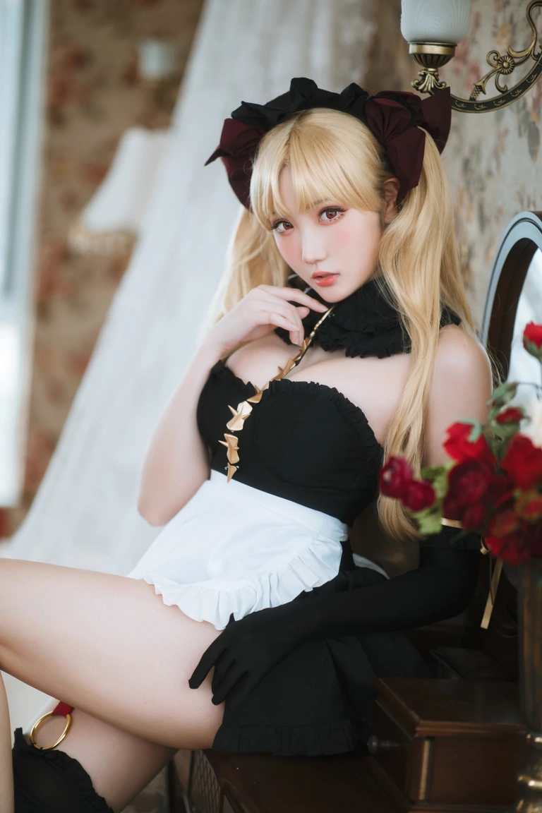瓜希酱《艾蕾女仆》主题写真：23张全套美图