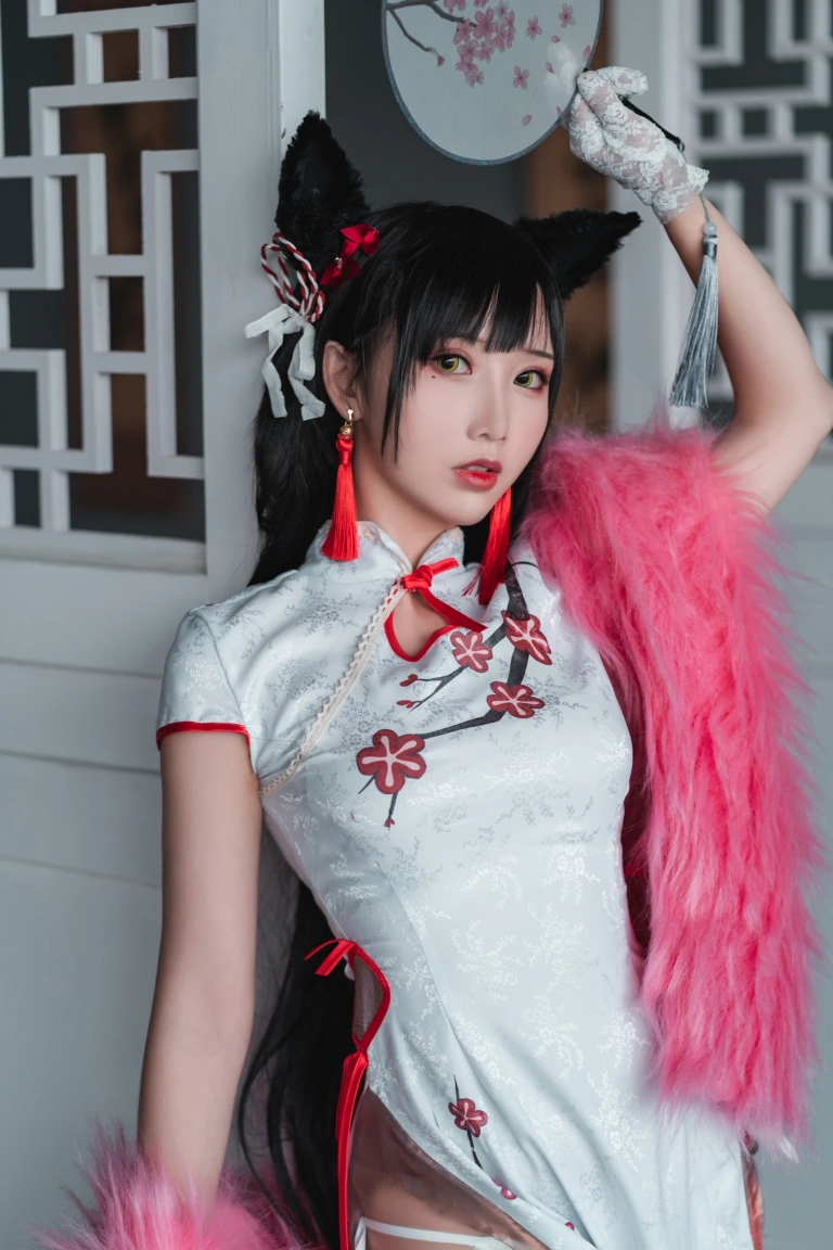 面饼仙儿《旗袍爱宕》主题写真：25张全套美图