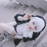 阿半今天很开心《精灵修女》主题写真：28张全套美图