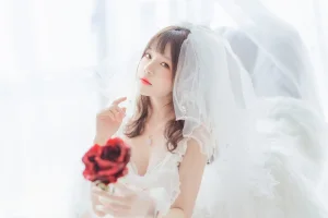 桜桃喵《轻纱 下》主题写真：34张全套美图