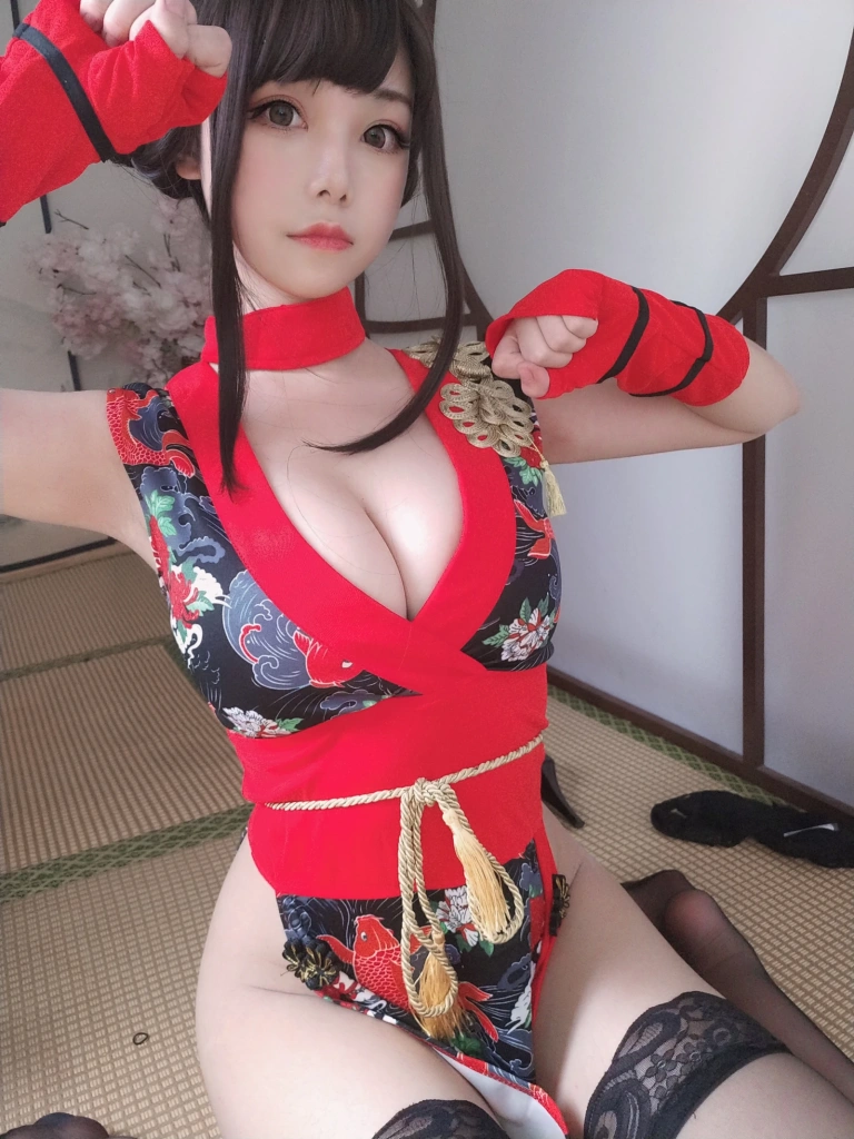 蜜汁猫裘《红武士》主题写真：40张全套美图