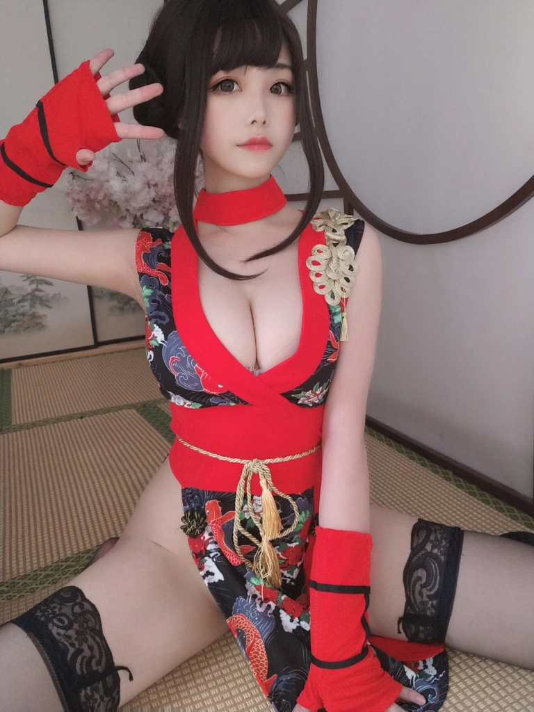 蜜汁猫裘《红武士》主题写真：40张全套美图