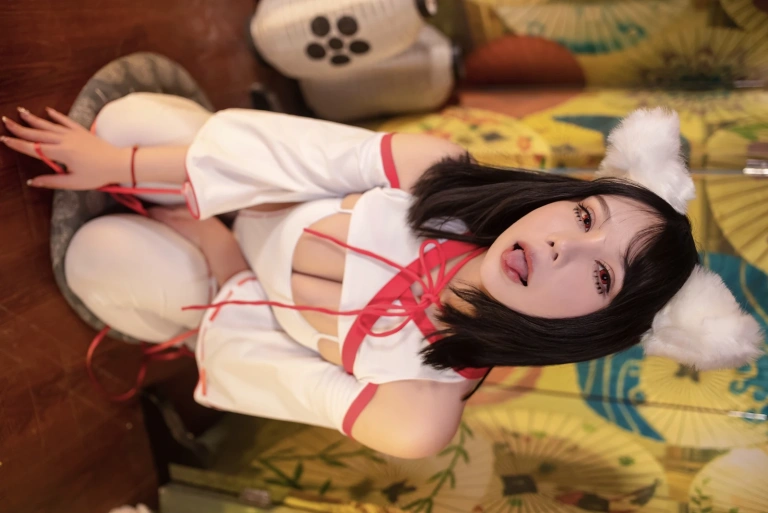 抱走莫子《神社巫女》主题写真：48张全套美图，含4个视频