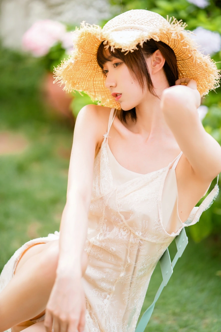 木棉棉《湿润微风》主题写真：75张全套美图