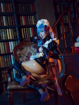 阿包也是兔娘《女仆 bb酱》主题写真：19张全套美图