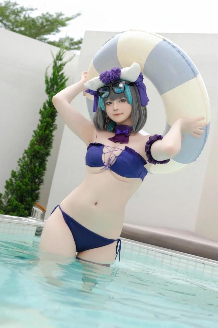 屿鱼《柴郡泳装》主题写真：29张全套美图