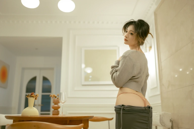 桃良阿宅《晚餐后》主题写真：40张全套美图