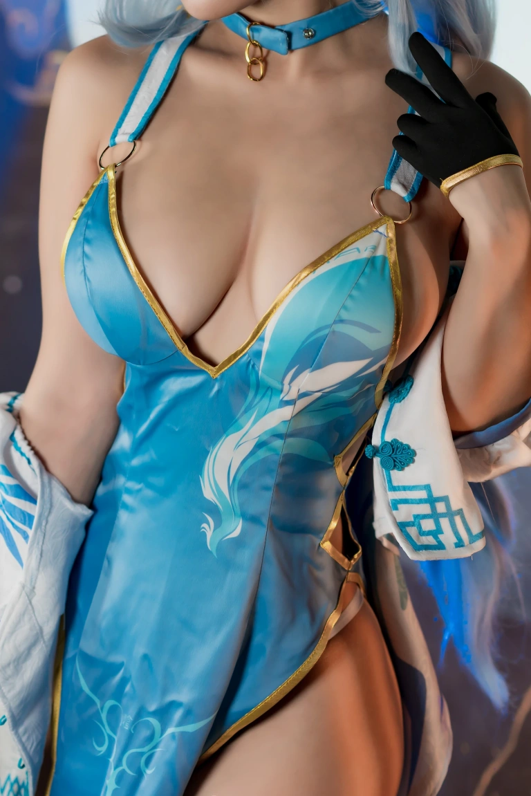 小仓千代《舰长 pa15旗袍》主题写真：20张全套美图
