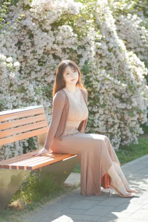 皮皮奶《猥实人妻》主题写真：54张全套美图