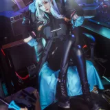木棉棉《斯卡蒂COS》主题写真：16张全套美图