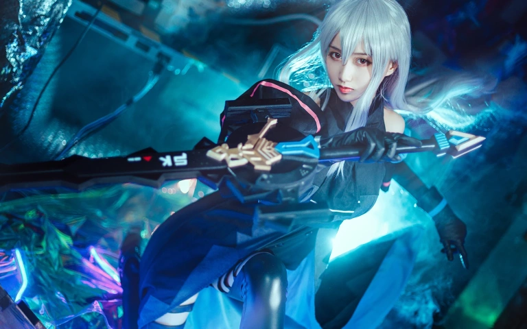 木棉棉《斯卡蒂COS》主题写真：16张全套美图
