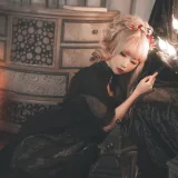 面饼仙儿《十六夜颂歌》主题写真：12张全套美图