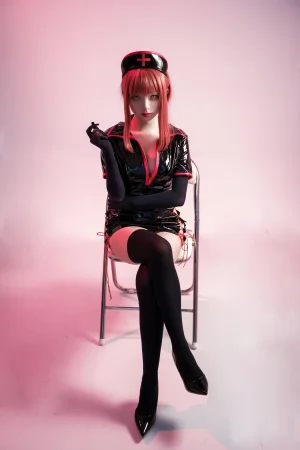 花铃《玛奇玛黑色护士》主题写真：20张全套美图