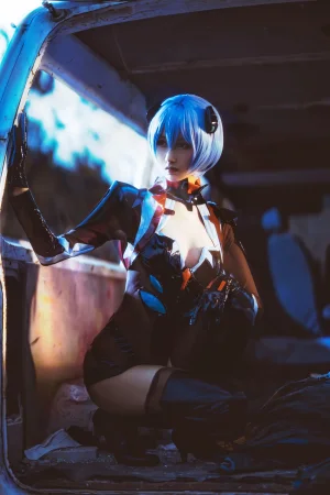木棉棉《绫波丽》主题写真：28张全套美图