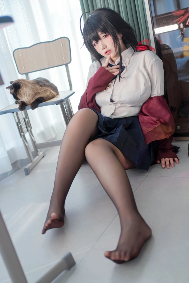 阿半今天很开心《碧蓝航线 大凤 JK》主题写真：125张全套美图
