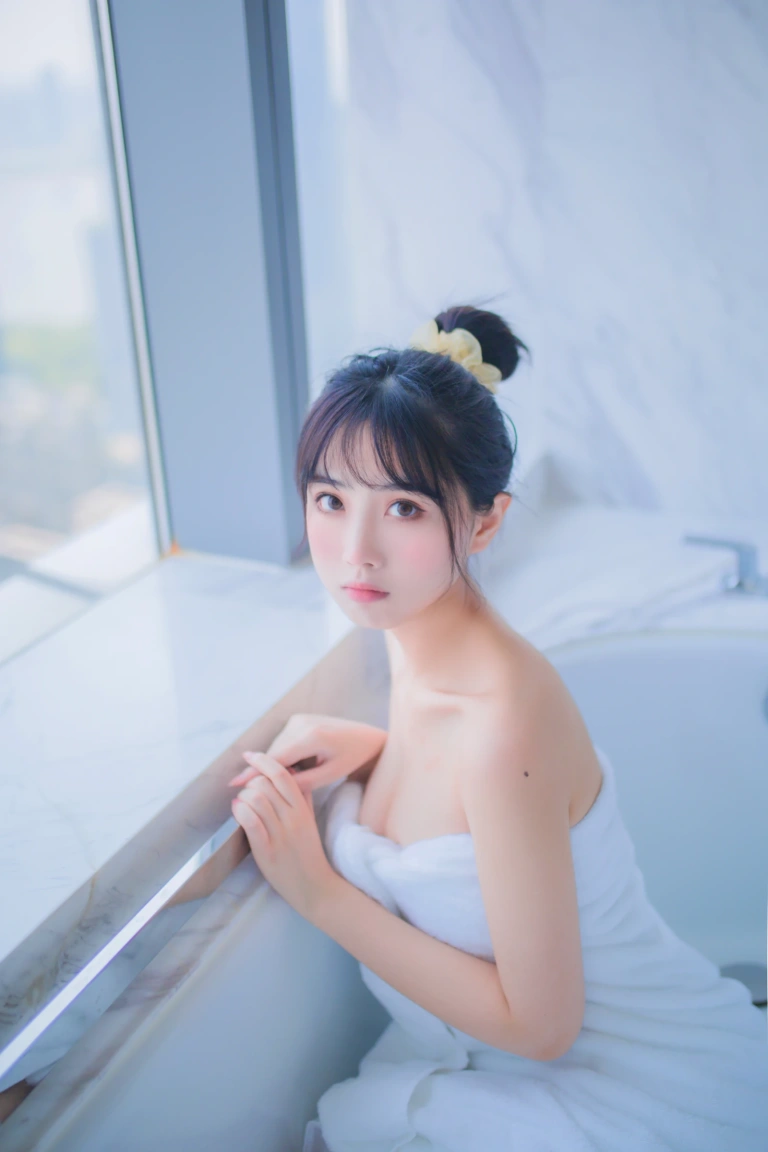 念雪《加载可爱》主题写真：28张全套美图