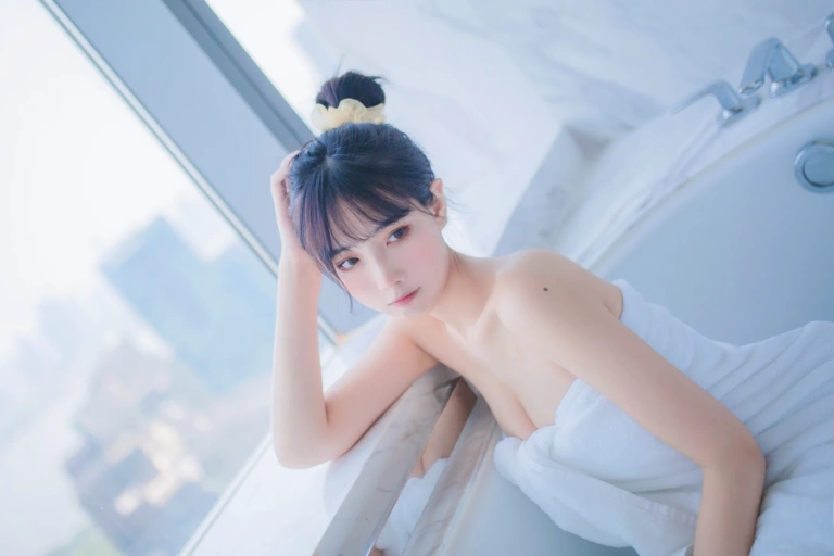 念雪《加载可爱》主题写真：28张全套美图