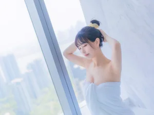 念雪《加载可爱》主题写真：28张全套美图