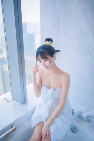 念雪《加载可爱》主题写真：28张全套美图