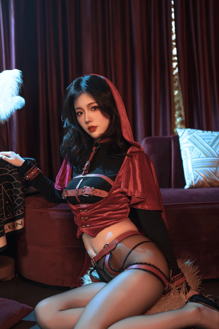 桃良阿宅《小红帽》主题写真：118张全套美图