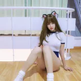 过期米线线喵《体操服》主题写真：16张全套美图