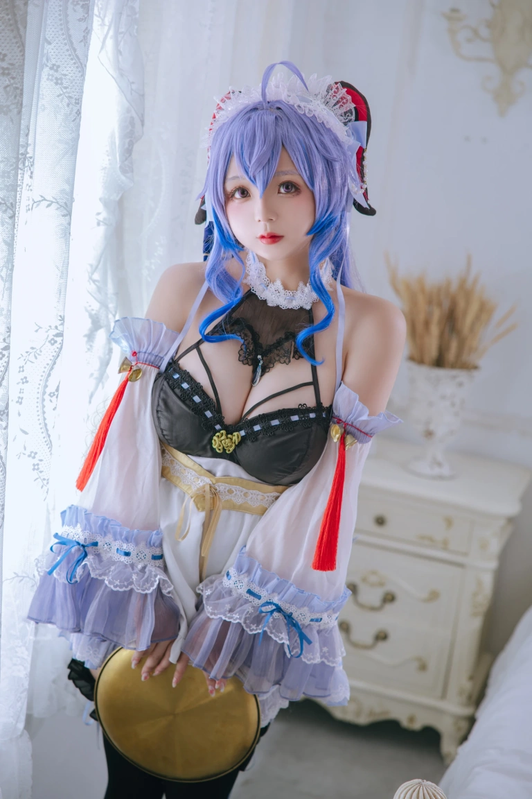 日奈娇(椎名莜)《甘雨女仆》主题写真：23张全套美图