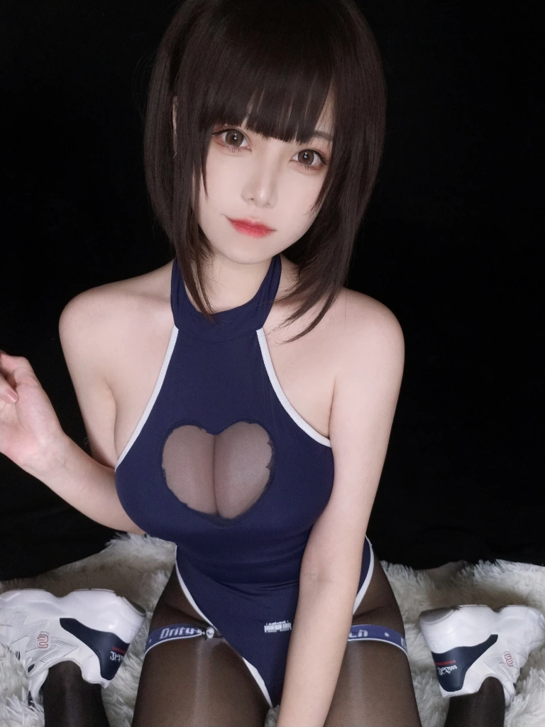 蜜汁猫裘《水着》主题写真：34张全套美图