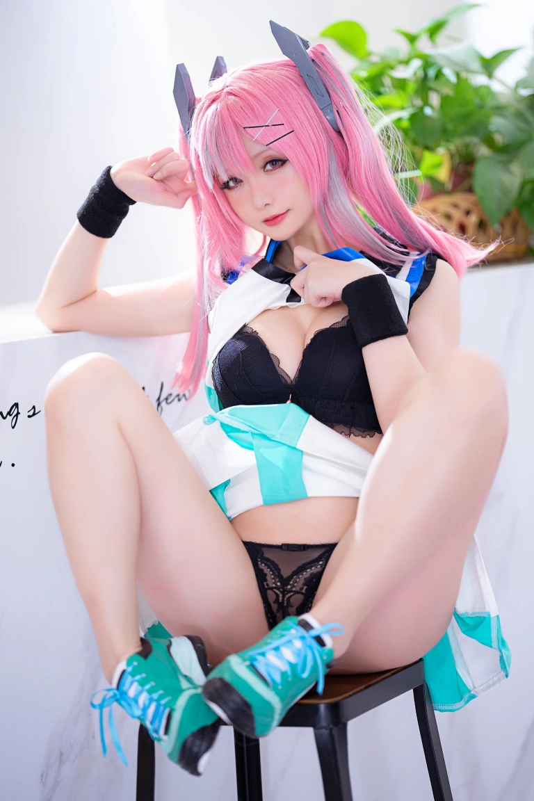 星之迟迟《布莱默顿网球》主题写真：45张全套美图
