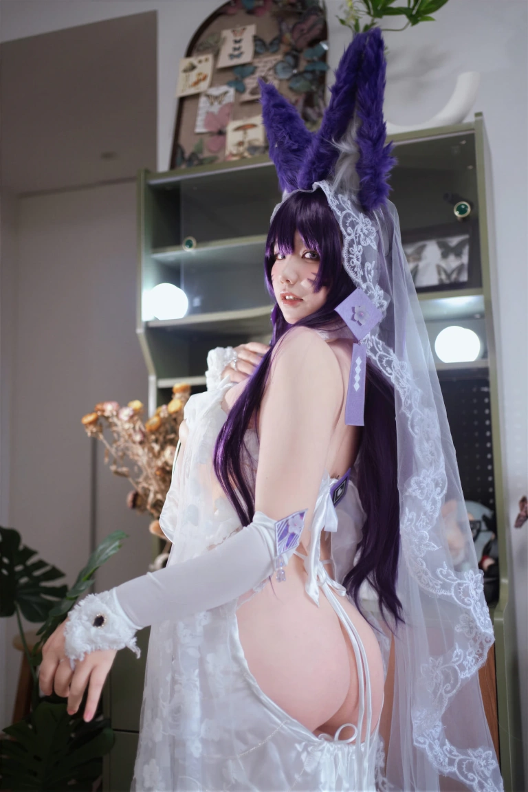 阿半今天很开心《碧蓝航线 武藏 誓约花嫁》主题写真：75张全套美图