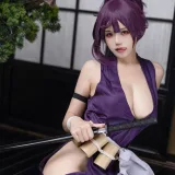 小仓千代《Yuzuriha 地狱楽 杠》主题写真：26张全套美图