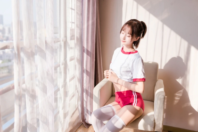 木棉棉《包子铺福利》主题写真：20张全套美图