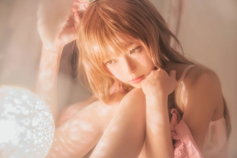 桜桃喵《冬眠 兔》主题写真：49张全套美图