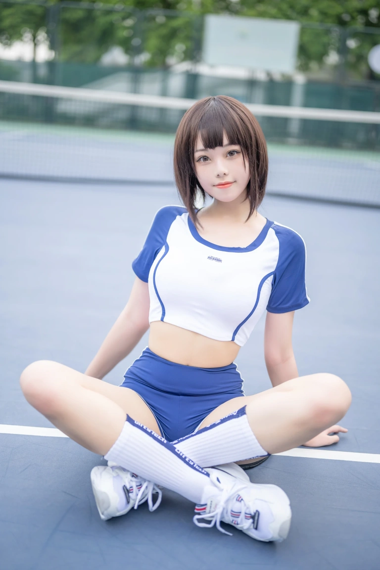 蜜汁猫裘《体操服》主题写真：50张全套美图