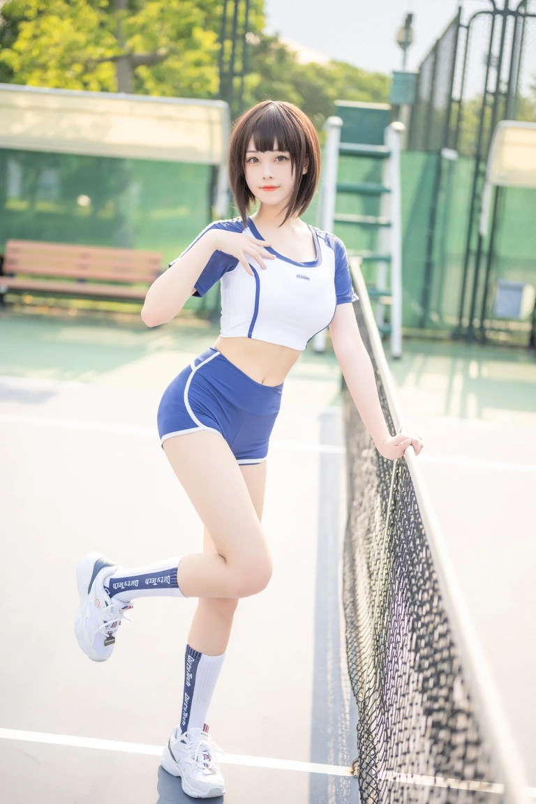 蜜汁猫裘《体操服》主题写真：50张全套美图