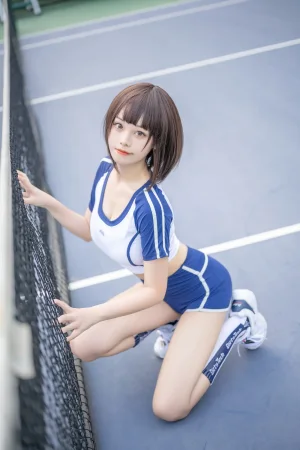 蜜汁猫裘《体操服》主题写真：50张全套美图