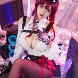 小仓千代《Kafka HSR 卡芙卡》主题写真：27张全套美图