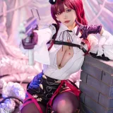 小仓千代《Kafka HSR 卡芙卡》主题写真：27张全套美图