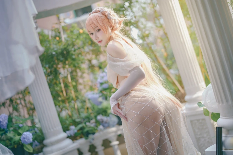 阿包也是兔娘《2022.08月舰长图包 OTS-14》主题写真：23张全套美图