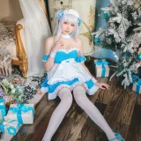 瓜希酱《碧蓝航线 小天鹅 女仆》主题写真：22张全套美图