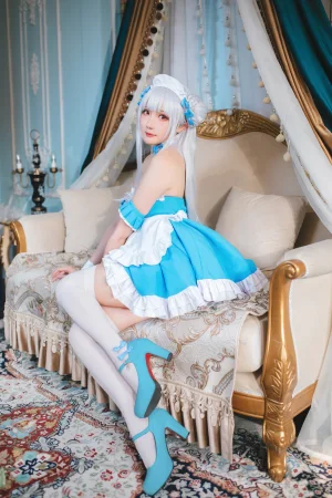 瓜希酱《碧蓝航线 小天鹅 女仆》主题写真：22张全套美图