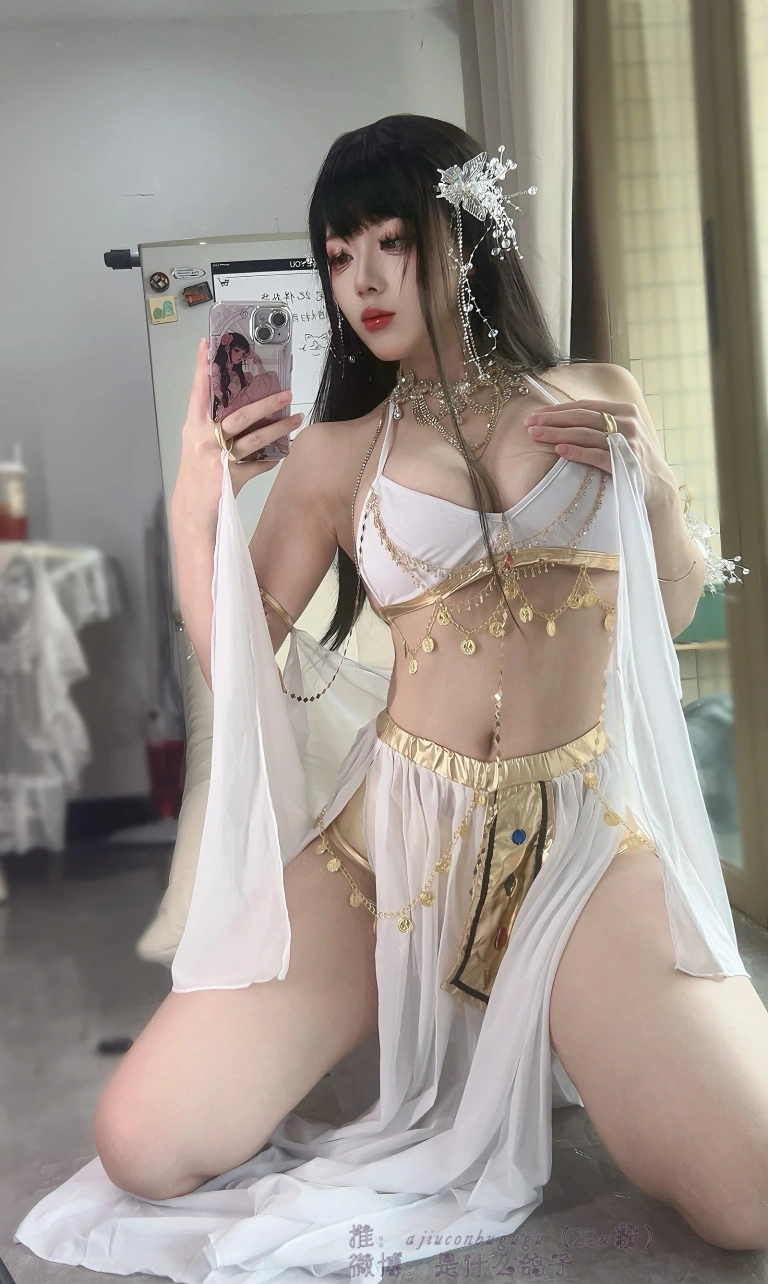 九言《舞娘》主题写真：37张全套美图，含1个视频