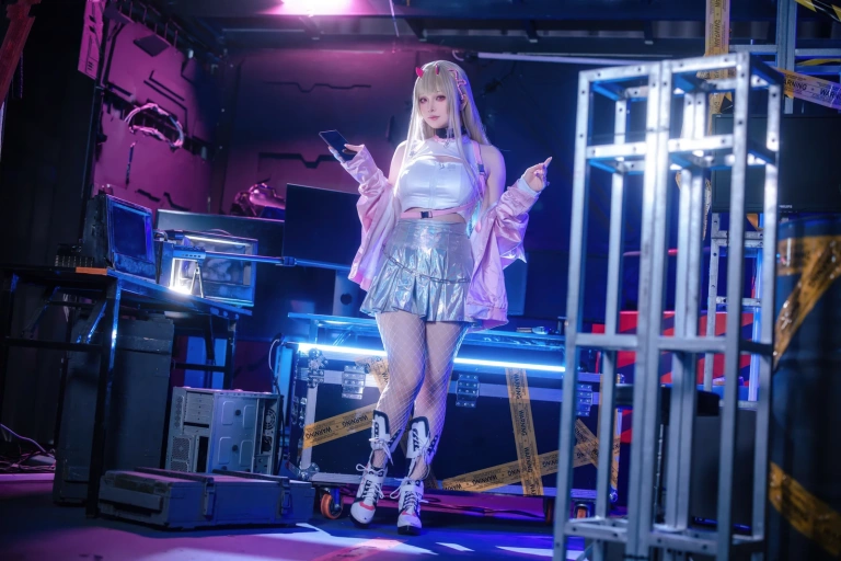 屿鱼《胜利女神：妮姬 毒蛇》主题写真：86张全套美图