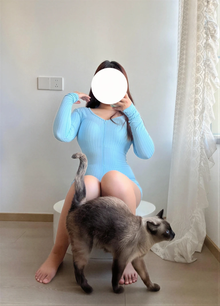 阿半今天很开心《蓝色小甜点》主题写真：25张全套美图