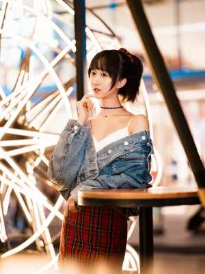 木棉棉《都市夜恋》主题写真：26张全套美图