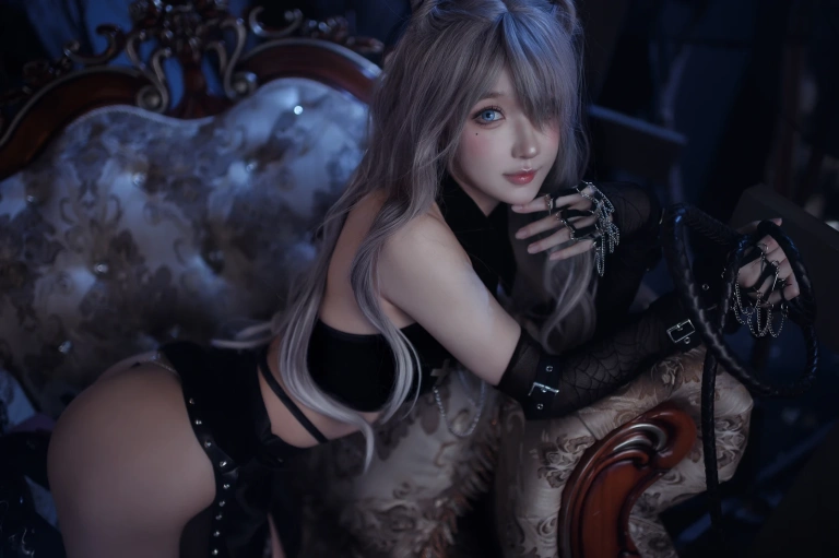 阿包也是兔娘《月光猫骑士》主题写真：29张全套美图