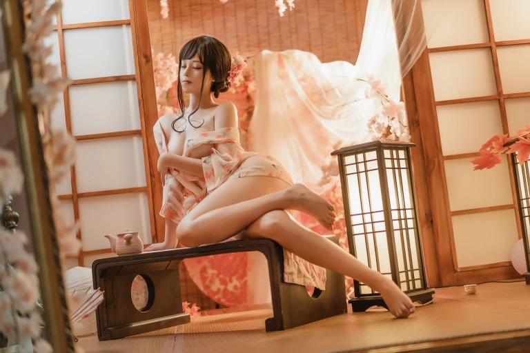 蜜汁猫裘《浴娘2》主题写真：37张全套美图