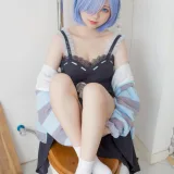 花铃《蕾姆居家服》主题写真：30张全套美图